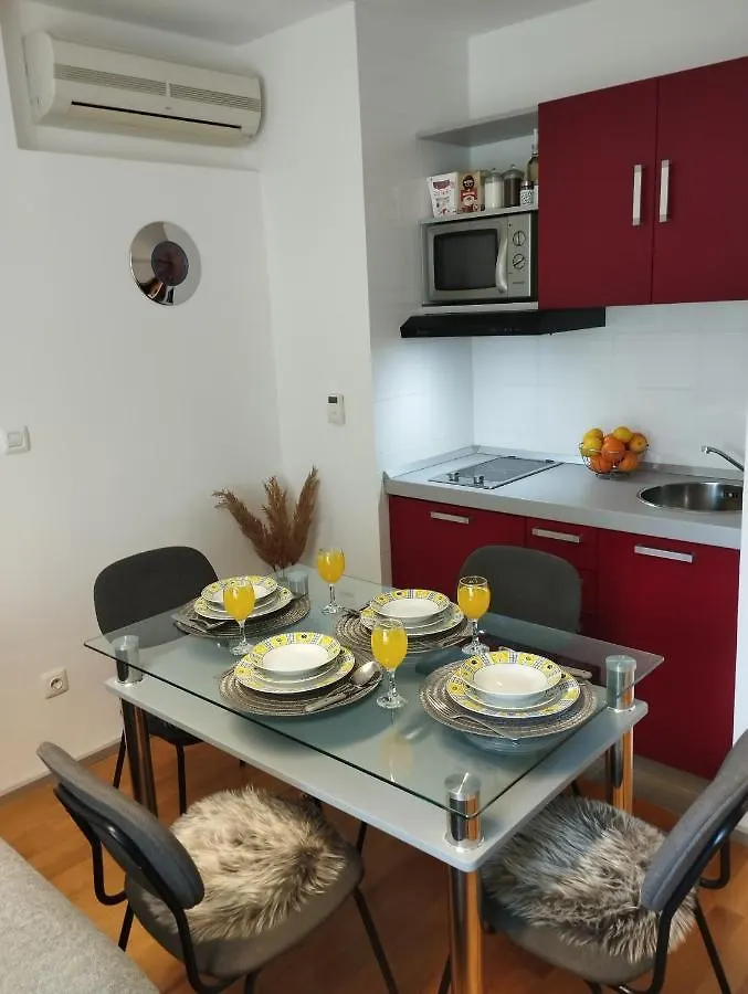 Bella Vista - Cozy Apartments With Easy Check-In And Free Parking