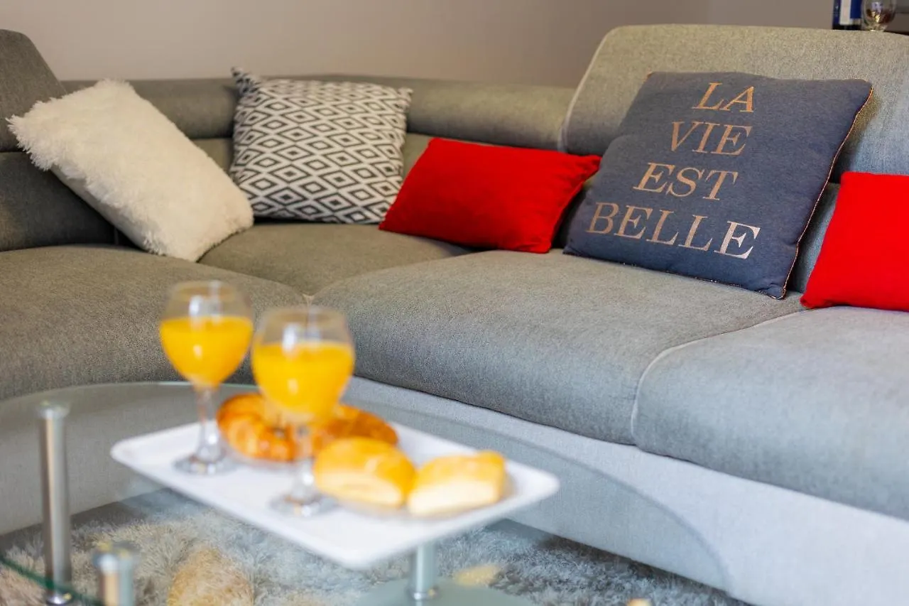 Bella Vista - Cozy Apartments With Easy Check-In And Free Parking Split