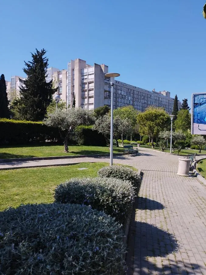 Bella Vista - Cozy Apartments With Easy Check-In And Free Parking Split