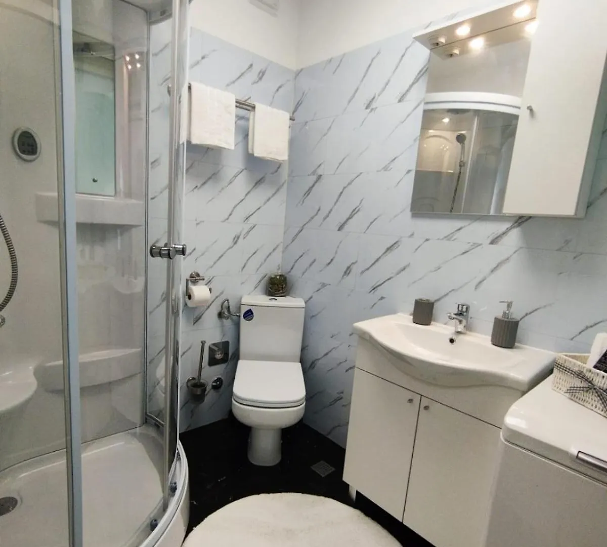 Bella Vista - Cozy Apartments With Easy Check-In And Free Parking Split 0*,