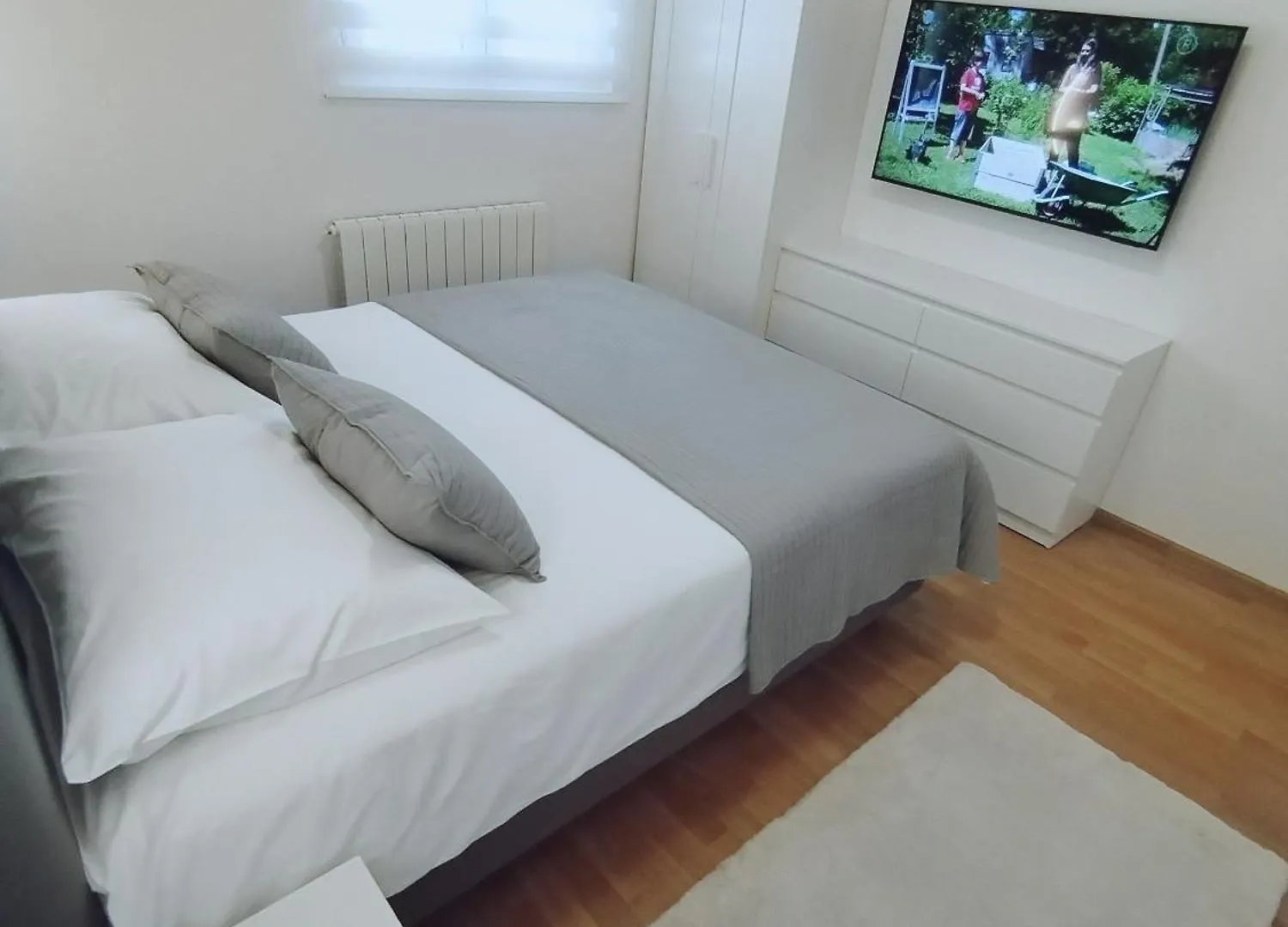 Bella Vista - Cozy Apartments With Easy Check-In And Free Parking Split